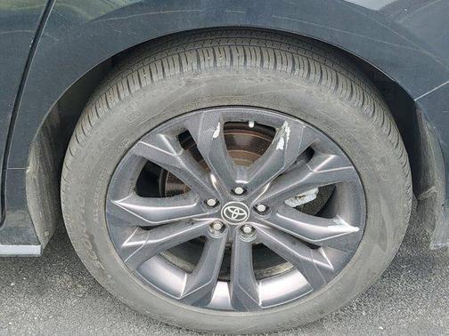 2022 Toyota Sienna XSE 7 Passenger