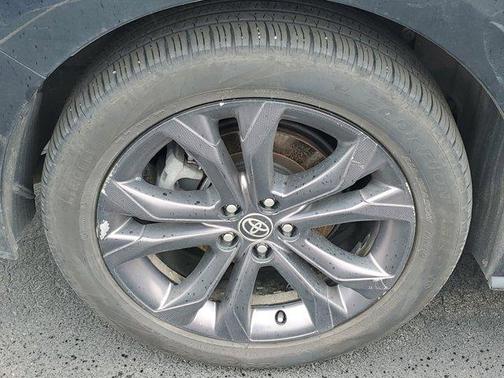 2022 Toyota Sienna XSE 7 Passenger
