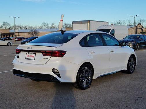 2023 Kia Forte GT-Line