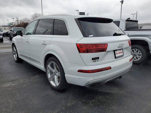 2019 Audi Q7 55 Prestige