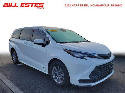 2021 Toyota Sienna LE