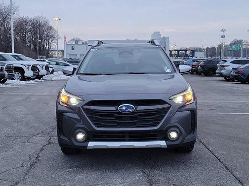 2025 Subaru Outback Touring XT