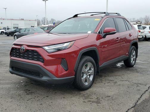 2025 Toyota RAV4 Hybrid XLE