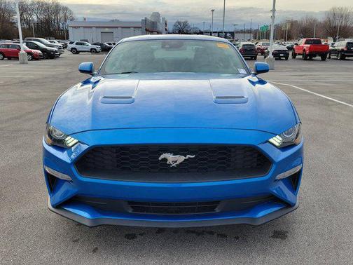 2021 Ford Mustang EcoBoost