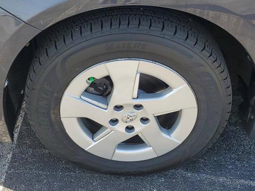 2010 Toyota Prius III