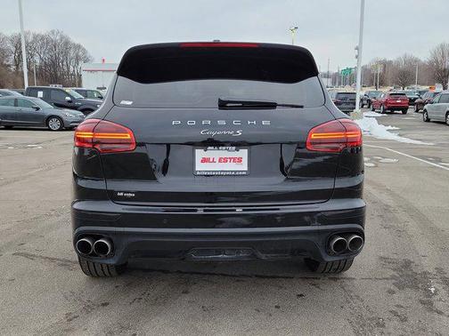 2016 Porsche Cayenne Cayenne