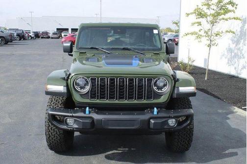 Sarge Green Clearcoat 2024 Jeep Wrangler 4xe Rubicon X
