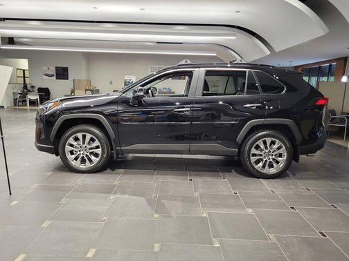 2025 Toyota RAV4 Limited