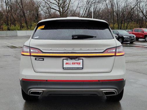 2023 Lincoln Nautilus Reserve