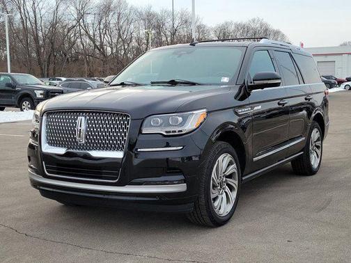 2022 Lincoln Navigator Standard