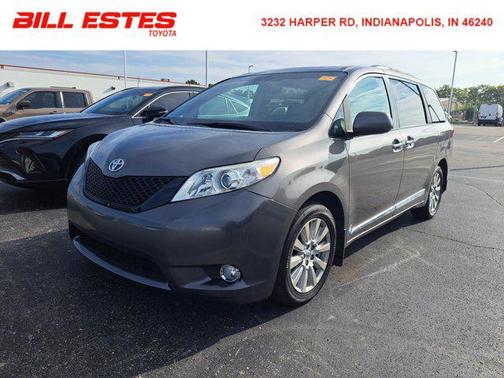 2017 Toyota Sienna XLE
