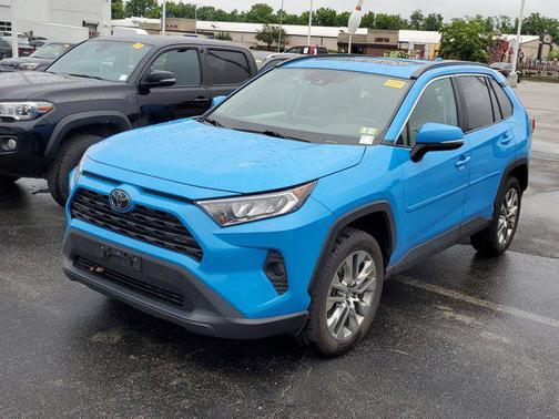 2021 Toyota RAV4 XLE Premium