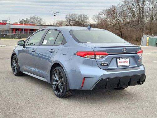 2026 Toyota Corolla Hybrid SE