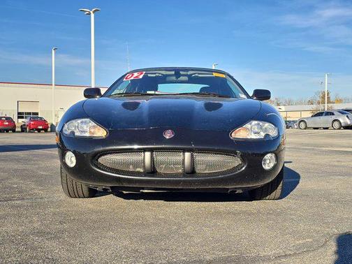 2002 Jaguar XKR Base