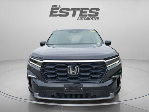 Crystal Black Pearl 2023 Honda Pilot AWD EX-L 7 Passenger