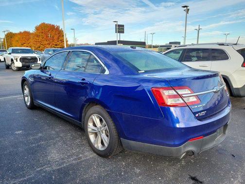 2015 Ford Taurus SEL