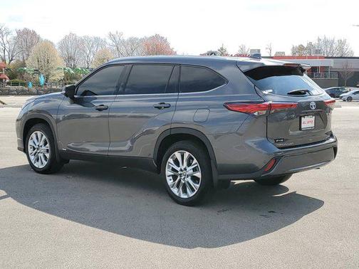 2023 Toyota Highlander Hybrid Limited