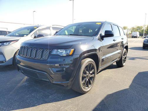 2020 Jeep Grand Cherokee Altitude
