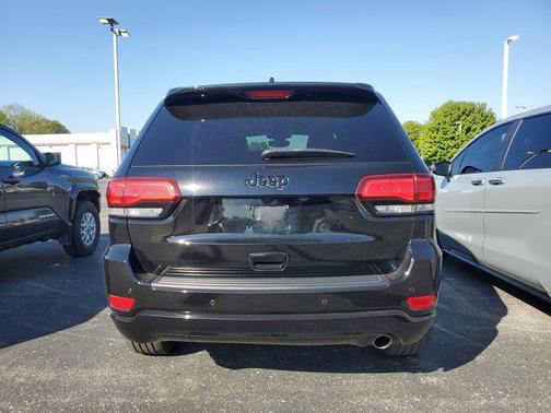 2020 Jeep Grand Cherokee Altitude