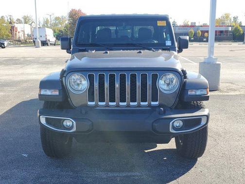 2021 Jeep Gladiator Overland