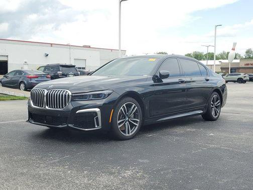 Black Sapphire Metallic 2020 BMW 750 i xDrive