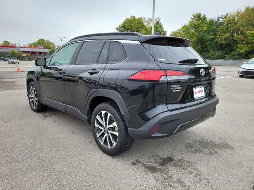 2024 Toyota Corolla Cross XLE