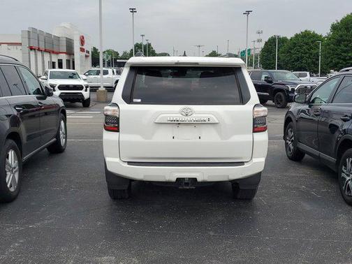 2024 Toyota 4Runner SR5 Premium