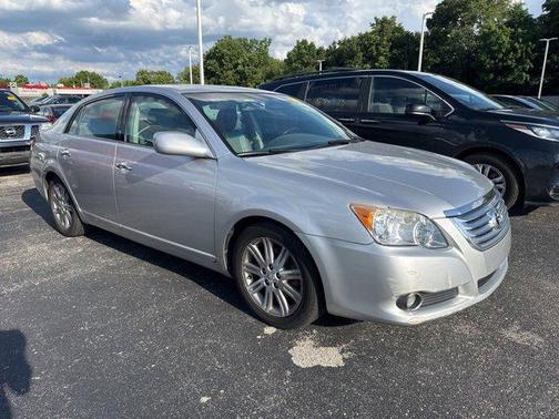 2010 Toyota Avalon XLS