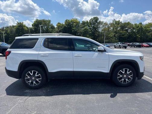 2023 GMC Acadia AWD SLE