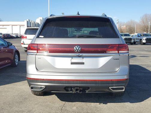 2024 Volkswagen Atlas 2.0T SE w/Technology 4MOTION
