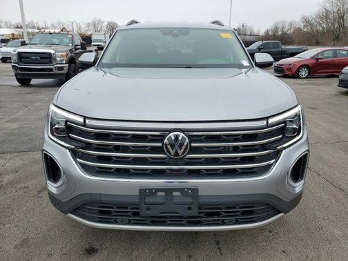 2024 Volkswagen Atlas 2.0T SE w/Technology 4MOTION