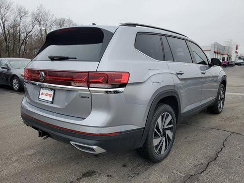 2024 Volkswagen Atlas 2.0T SE w/Technology 4MOTION