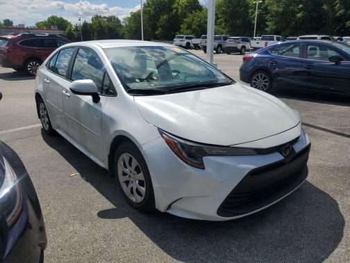 Wind Chill Pearl 2024 Toyota Corolla LE