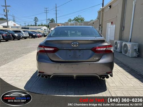 Predawn Gray Mica 2018 Toyota Camry XSE