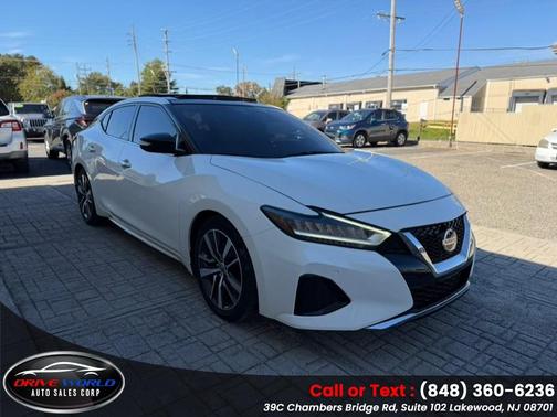 Pearl White Tricoat 2019 Nissan Maxima 3.5 SL