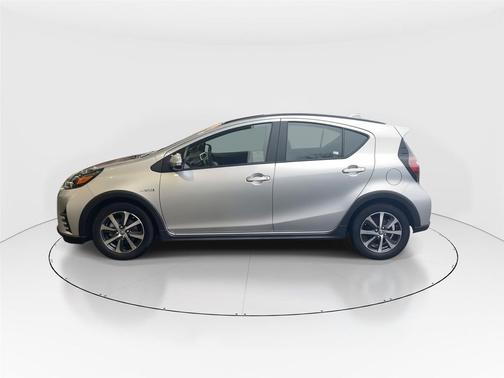 2018 Toyota Prius c Two