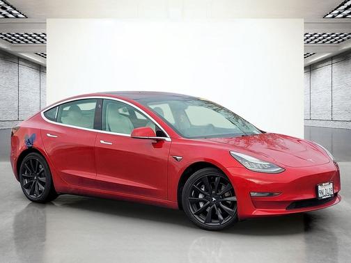 2018 Tesla Model 3 Long Range