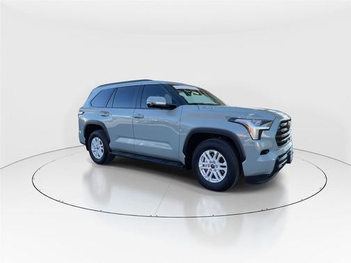 2024 Toyota Sequoia SR5