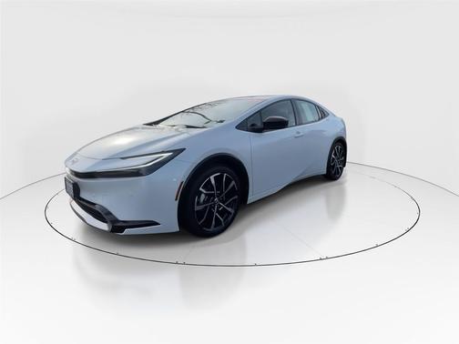2025 Toyota Prius Plug-In Hybrid XSE