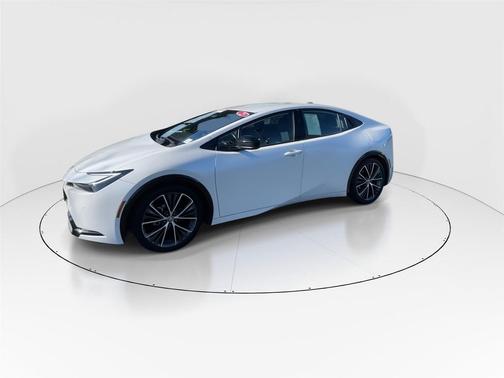 2023 Toyota Prius XLE