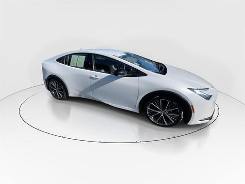 2023 Toyota Prius XLE