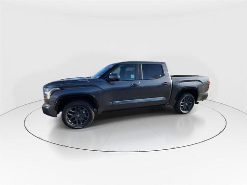 2025 Toyota Tundra Hybrid Platinum