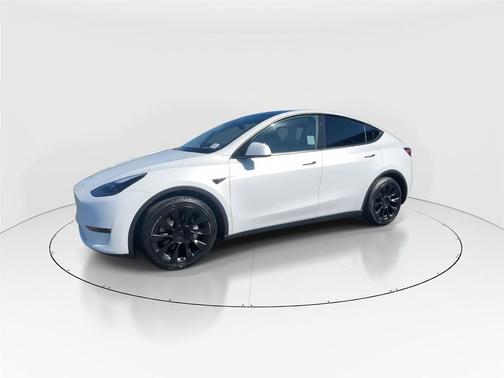2023 Tesla Model Y Long Range Dual Motor All-Wheel Drive