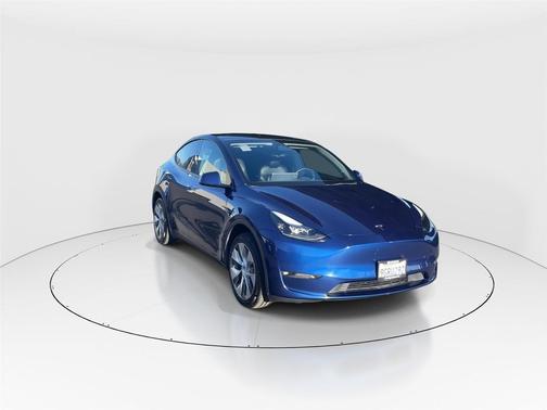 2023 Tesla Model Y Long Range Dual Motor All-Wheel Drive