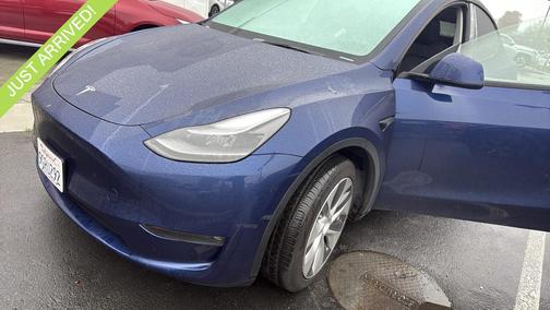 2023 Tesla Model Y Long Range Dual Motor All-Wheel Drive