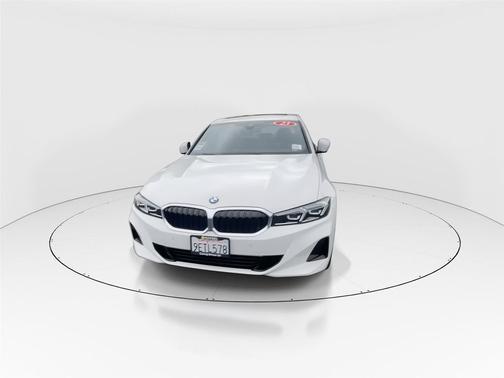 2023 BMW 330 xDrive