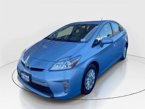 2015 Toyota Prius Plug-in Advanced