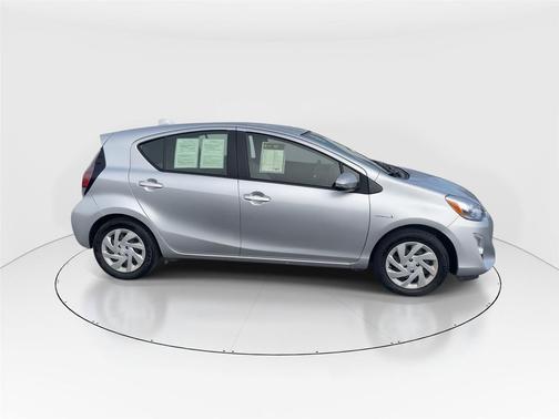 2015 Toyota Prius c One