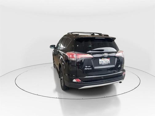 2016 Toyota RAV4 SE