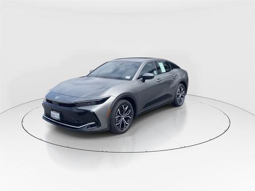 2023 Toyota Crown XLE